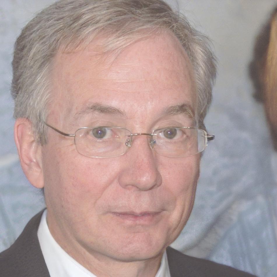 Porträt von Falk Brenner